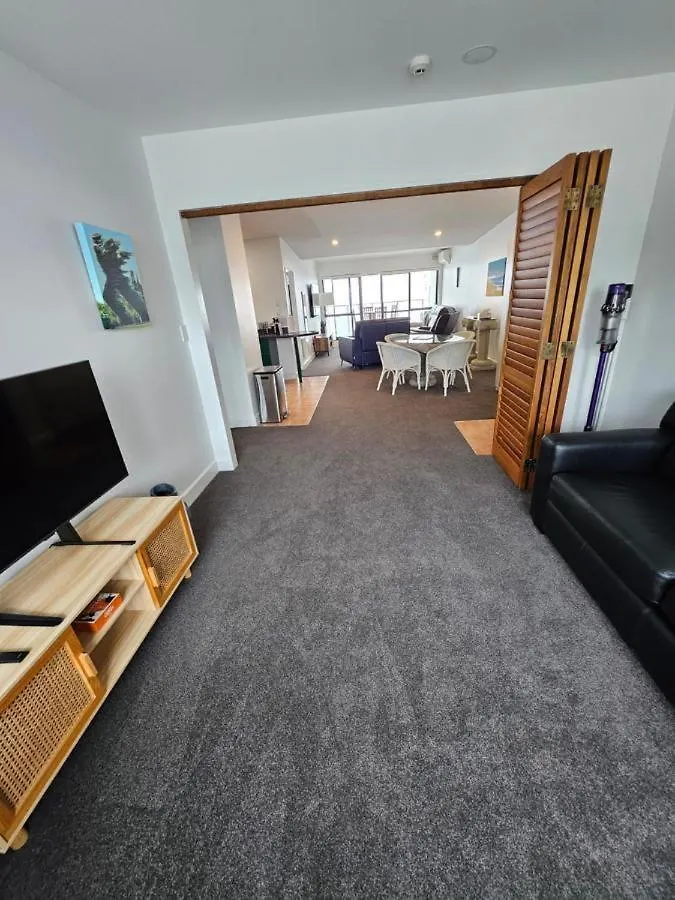 Apartment Luxury Beach Escape - 6 Adams Ave Mount Maunganui New Zealand