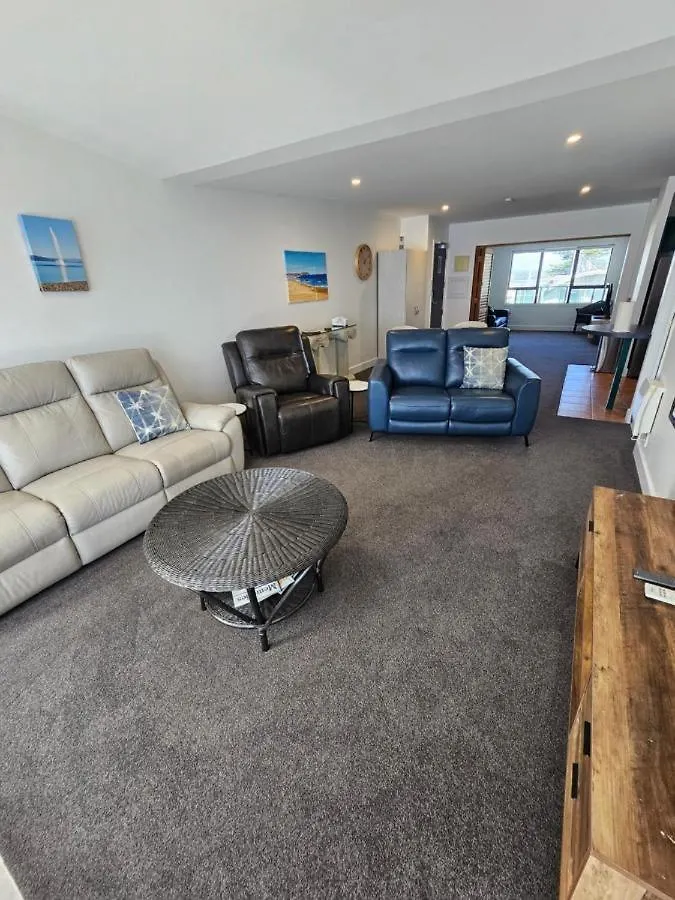 Luxury Beach Escape - 6 Adams Ave Mount Maunganui Apartment